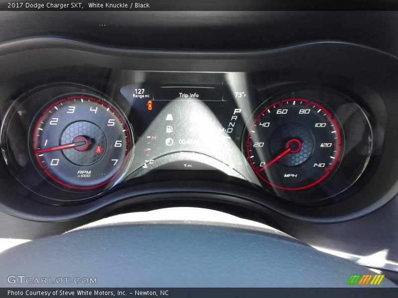 White Knuckle / Black 2017 Dodge Charger SXT