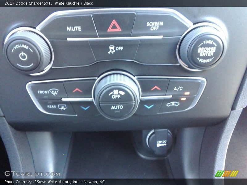 White Knuckle / Black 2017 Dodge Charger SXT