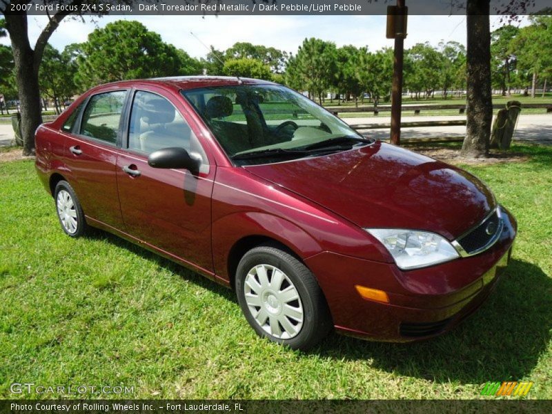 Front 3/4 View of 2007 Focus ZX4 S Sedan