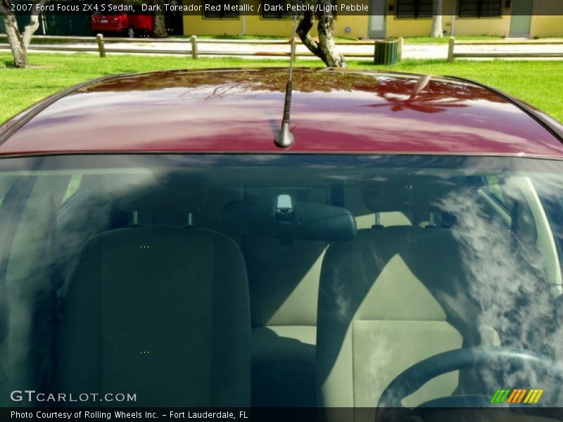 Dark Toreador Red Metallic / Dark Pebble/Light Pebble 2007 Ford Focus ZX4 S Sedan