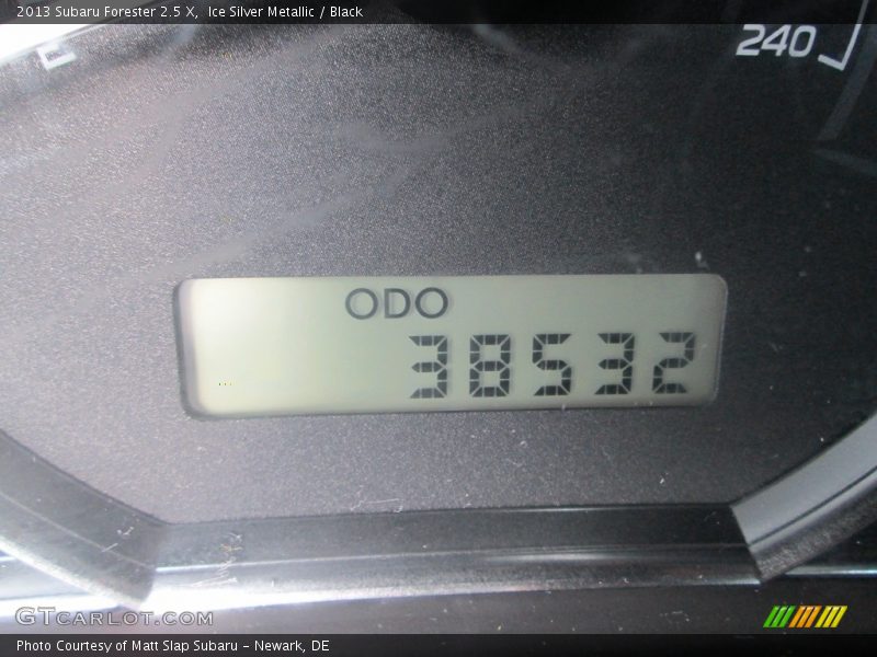 Ice Silver Metallic / Black 2013 Subaru Forester 2.5 X