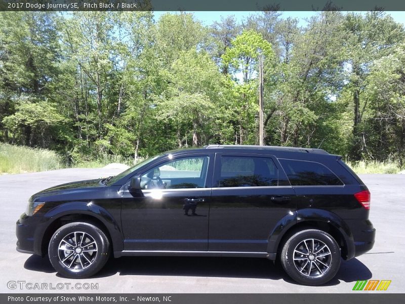 Pitch Black / Black 2017 Dodge Journey SE