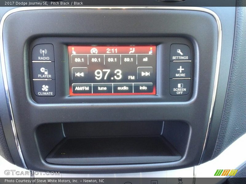 Pitch Black / Black 2017 Dodge Journey SE