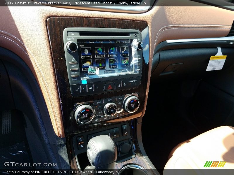 Iridescent Pearl Tricoat / Ebony/Saddle Up 2017 Chevrolet Traverse Premier AWD
