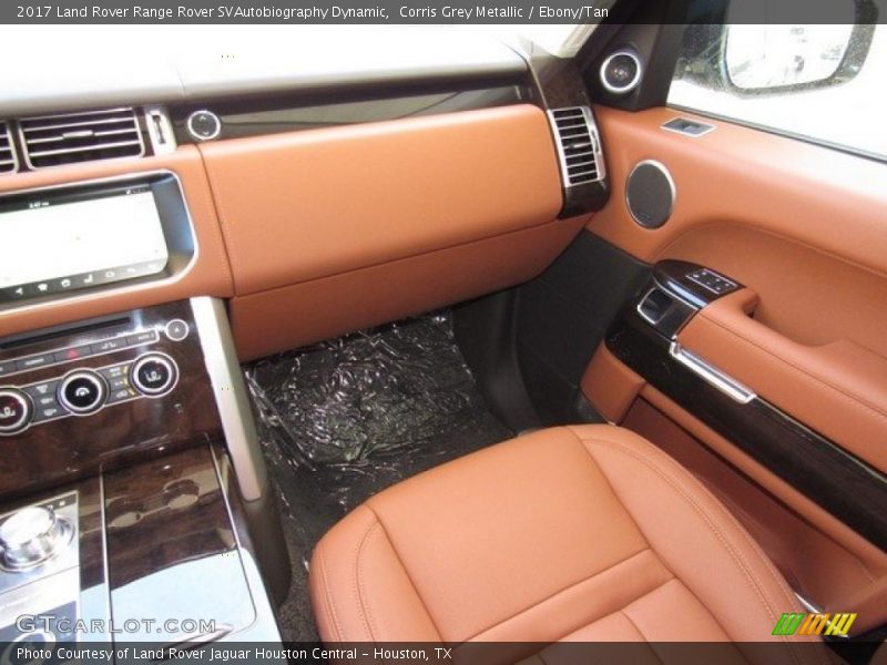 Corris Grey Metallic / Ebony/Tan 2017 Land Rover Range Rover SVAutobiography Dynamic