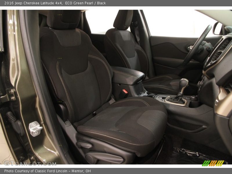 ECO Green Pearl / Black 2016 Jeep Cherokee Latitude 4x4