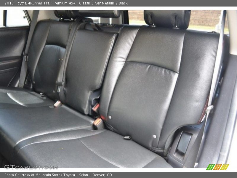 Classic Silver Metallic / Black 2015 Toyota 4Runner Trail Premium 4x4