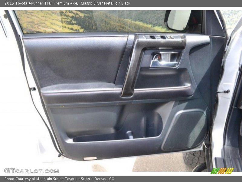 Classic Silver Metallic / Black 2015 Toyota 4Runner Trail Premium 4x4
