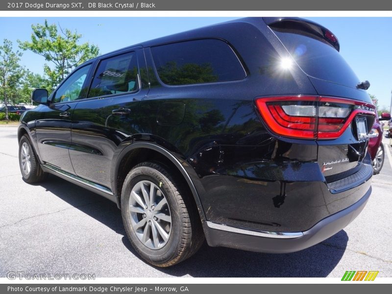 DB Black Crystal / Black 2017 Dodge Durango SXT