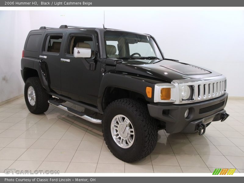 Black / Light Cashmere Beige 2006 Hummer H3