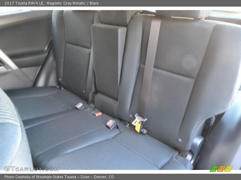 Magnetic Gray Metallic / Black 2017 Toyota RAV4 LE