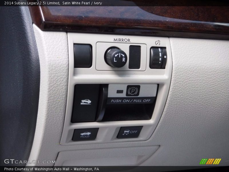 Satin White Pearl / Ivory 2014 Subaru Legacy 2.5i Limited