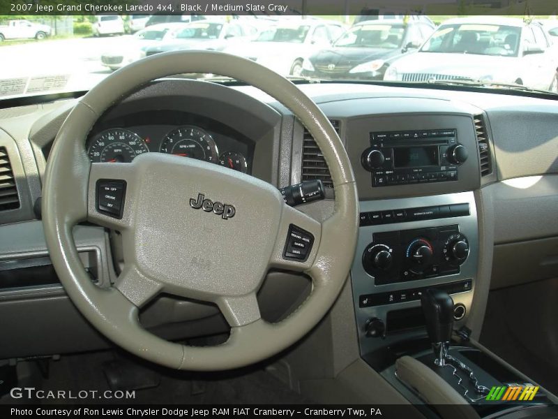 Black / Medium Slate Gray 2007 Jeep Grand Cherokee Laredo 4x4