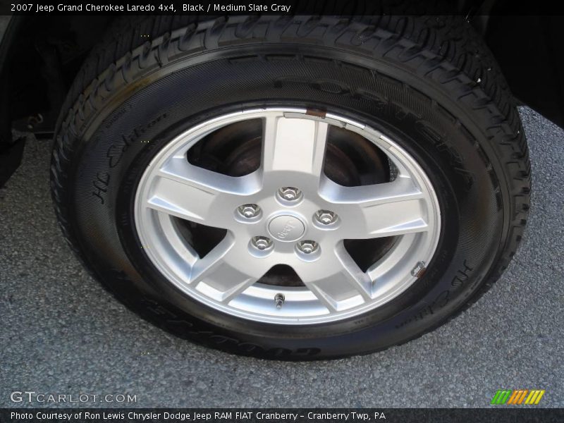 Black / Medium Slate Gray 2007 Jeep Grand Cherokee Laredo 4x4