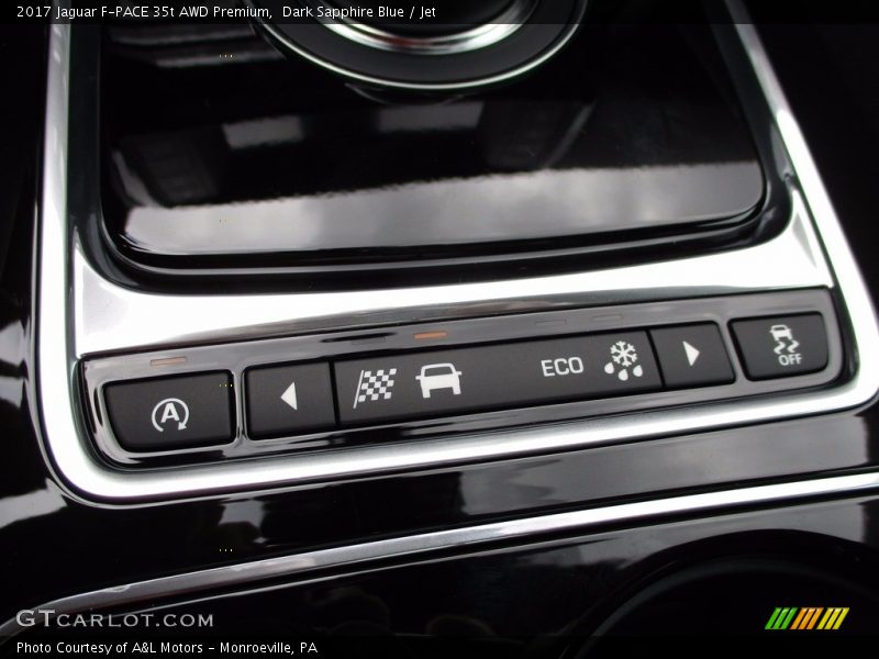 Dark Sapphire Blue / Jet 2017 Jaguar F-PACE 35t AWD Premium