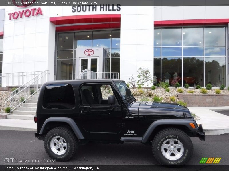 Black / Dark Slate Gray 2004 Jeep Wrangler Sport 4x4