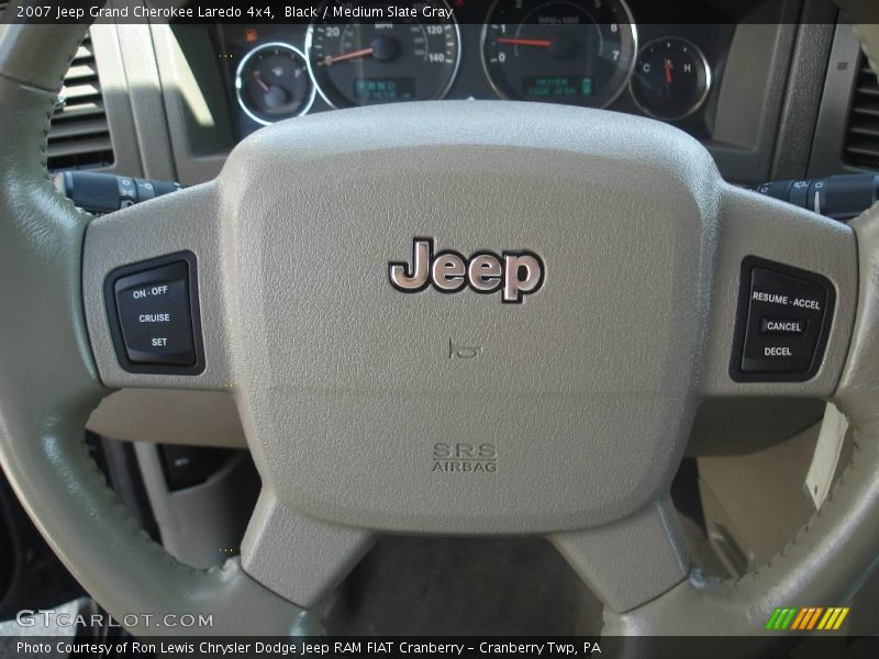 Black / Medium Slate Gray 2007 Jeep Grand Cherokee Laredo 4x4