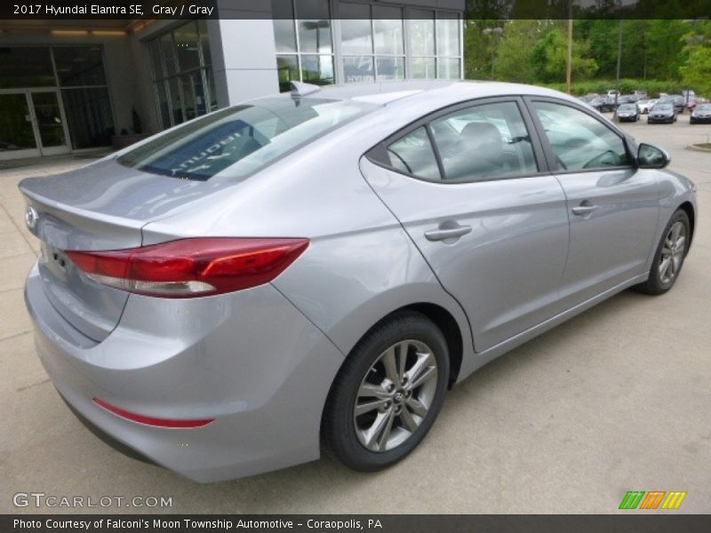 Gray / Gray 2017 Hyundai Elantra SE