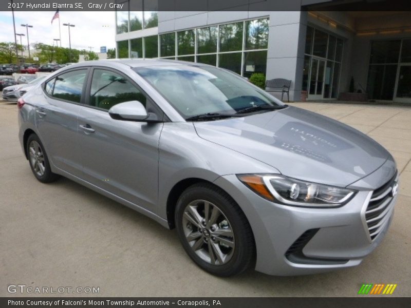 Gray / Gray 2017 Hyundai Elantra SE