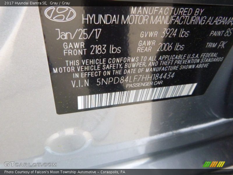 Gray / Gray 2017 Hyundai Elantra SE