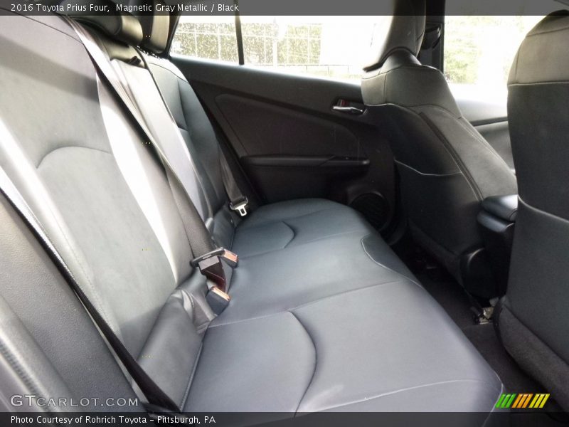 Magnetic Gray Metallic / Black 2016 Toyota Prius Four