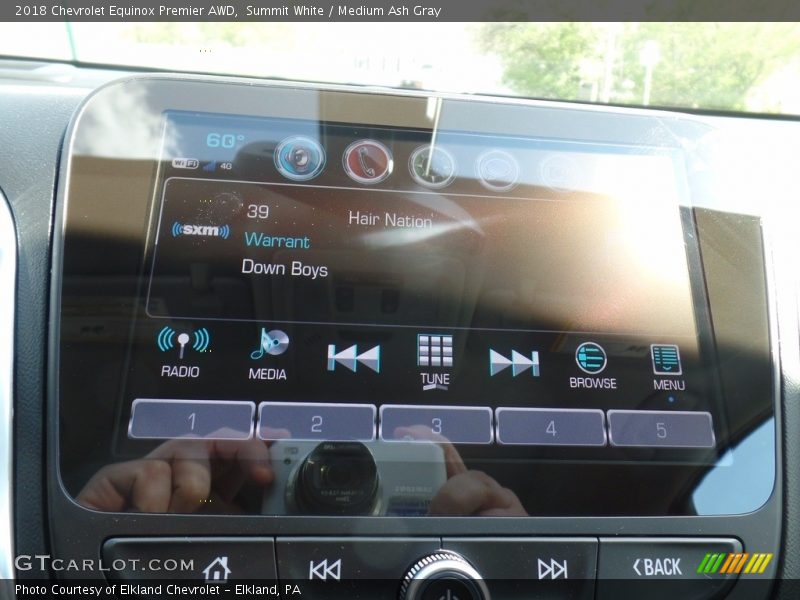 Summit White / Medium Ash Gray 2018 Chevrolet Equinox Premier AWD