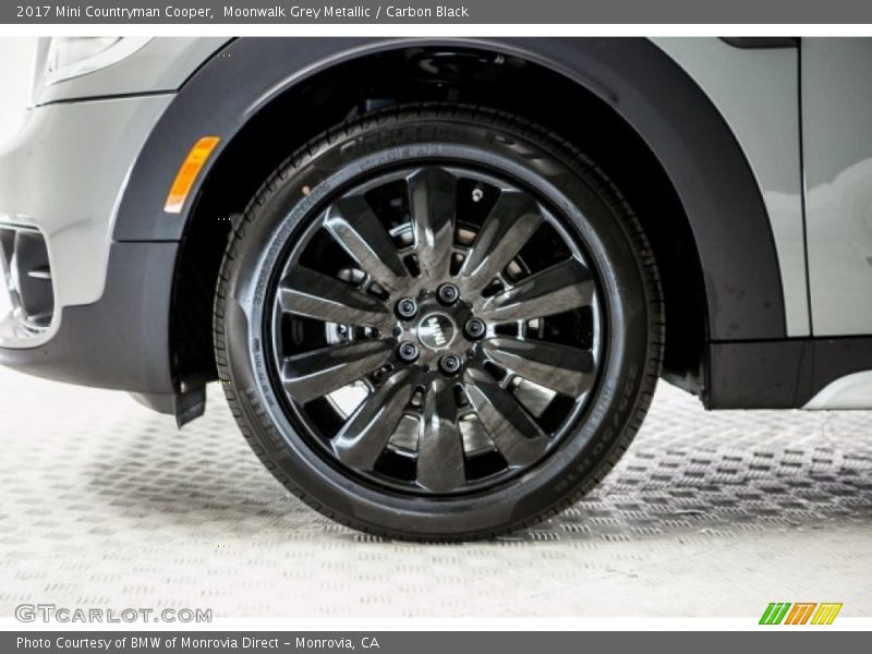Moonwalk Grey Metallic / Carbon Black 2017 Mini Countryman Cooper