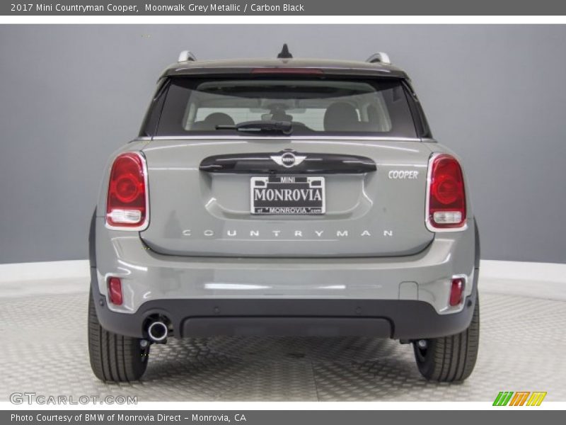 Moonwalk Grey Metallic / Carbon Black 2017 Mini Countryman Cooper