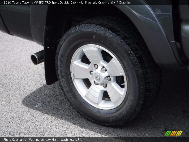 Magnetic Gray Metallic / Graphite 2010 Toyota Tacoma V6 SR5 TRD Sport Double Cab 4x4