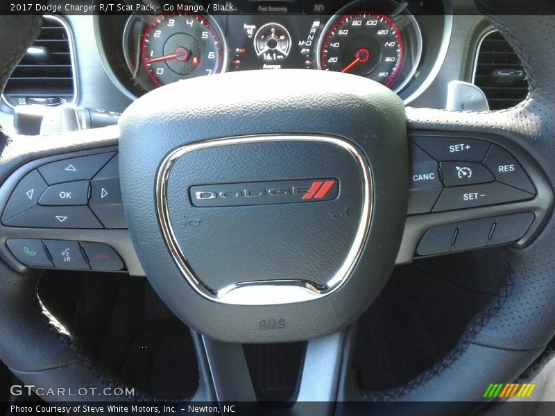 Go Mango / Black 2017 Dodge Charger R/T Scat Pack