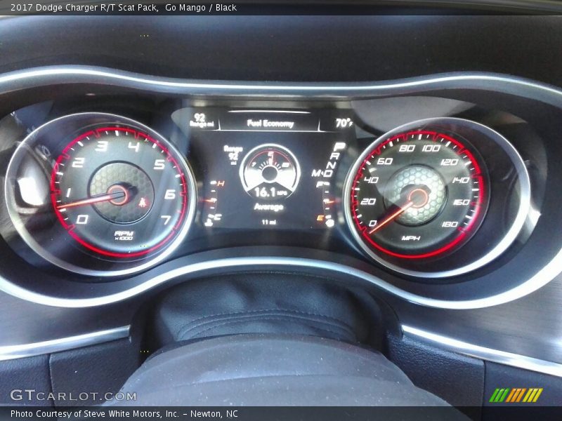Go Mango / Black 2017 Dodge Charger R/T Scat Pack