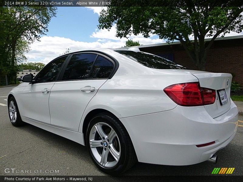 Alpine White / Black 2014 BMW 3 Series 320i xDrive Sedan