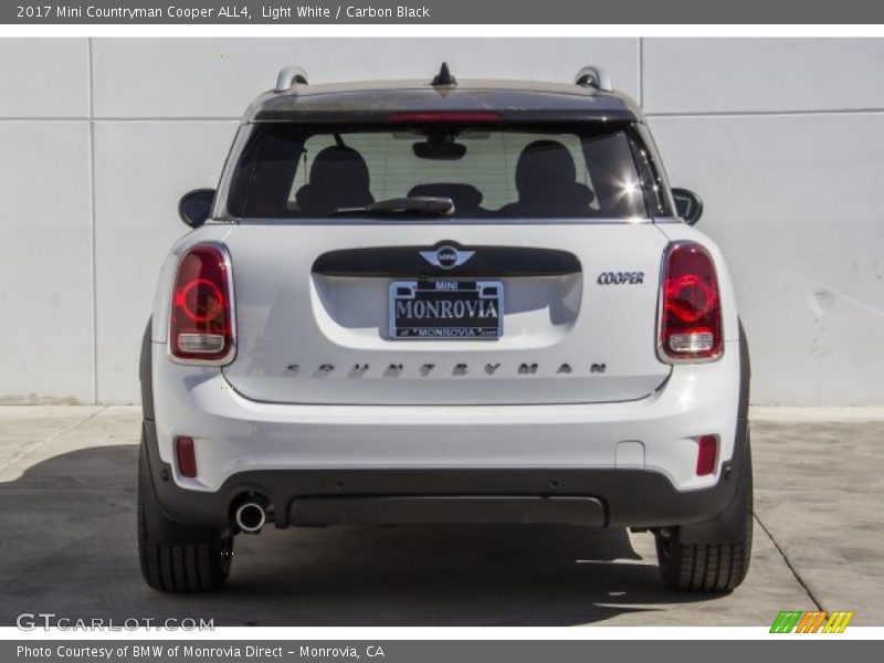Light White / Carbon Black 2017 Mini Countryman Cooper ALL4