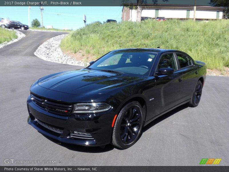 Pitch-Black / Black 2017 Dodge Charger R/T