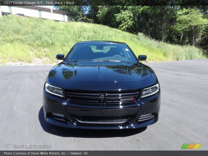 Pitch-Black / Black 2017 Dodge Charger R/T