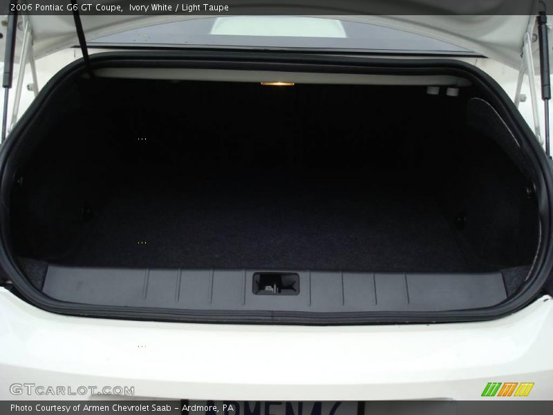 Ivory White / Light Taupe 2006 Pontiac G6 GT Coupe