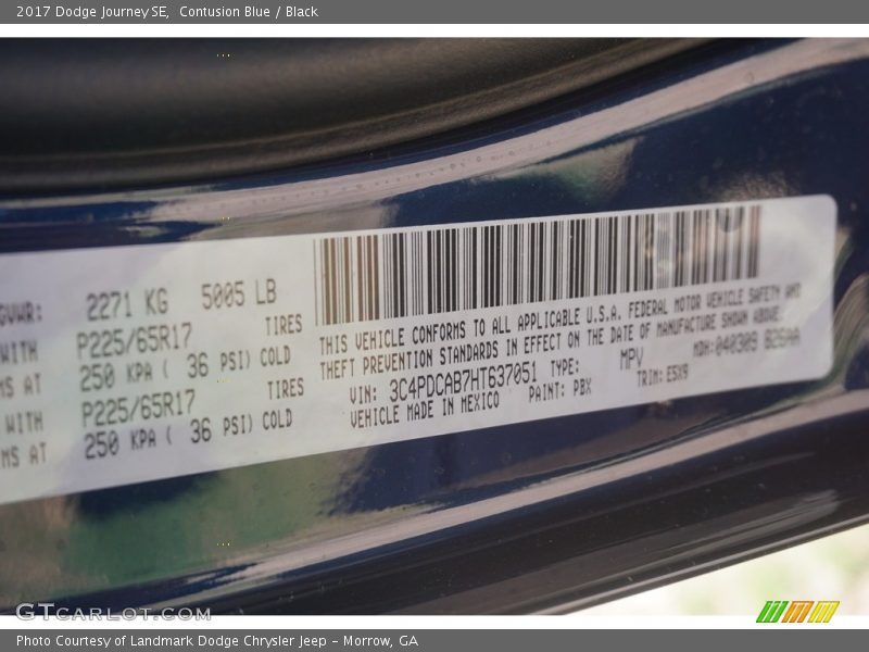 Contusion Blue / Black 2017 Dodge Journey SE