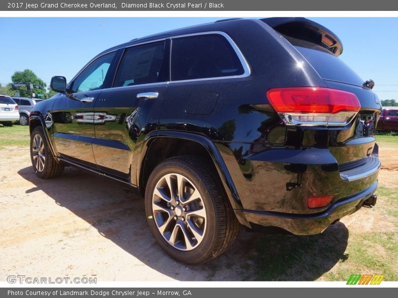 Diamond Black Crystal Pearl / Black 2017 Jeep Grand Cherokee Overland