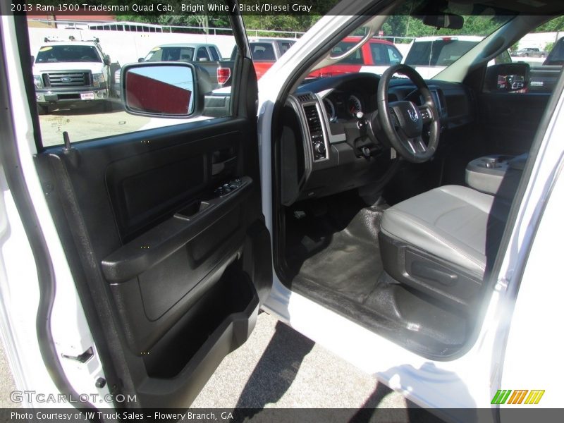Bright White / Black/Diesel Gray 2013 Ram 1500 Tradesman Quad Cab
