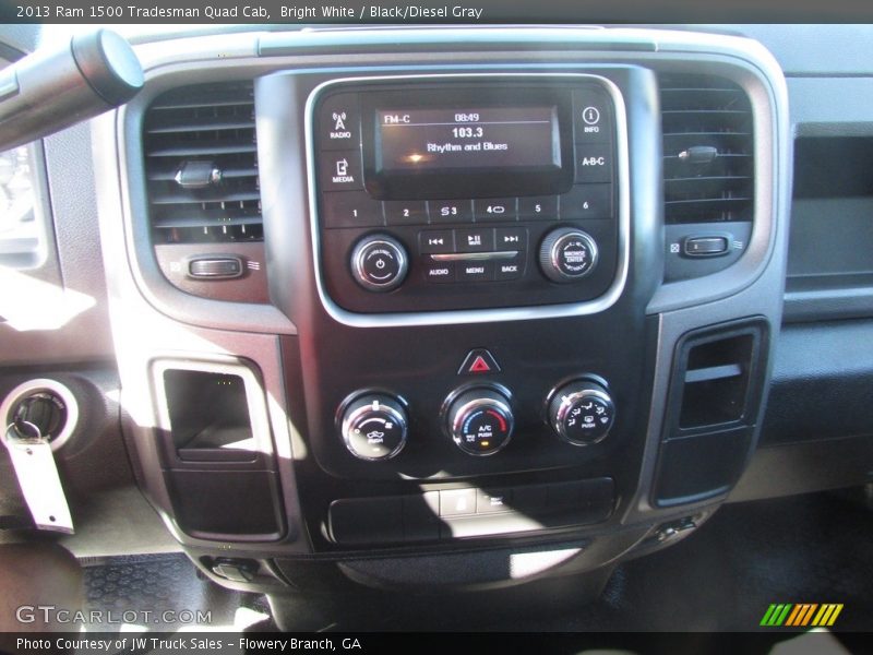 Bright White / Black/Diesel Gray 2013 Ram 1500 Tradesman Quad Cab