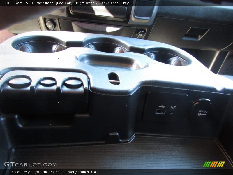 Bright White / Black/Diesel Gray 2013 Ram 1500 Tradesman Quad Cab