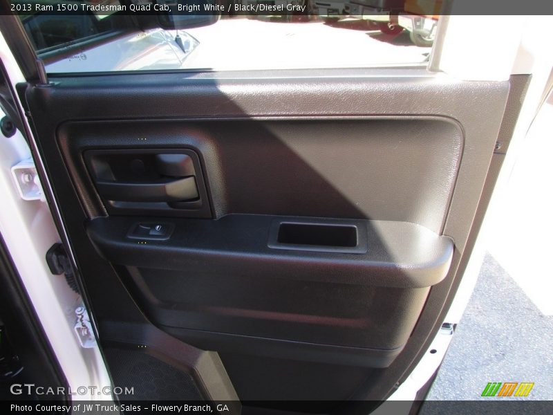 Bright White / Black/Diesel Gray 2013 Ram 1500 Tradesman Quad Cab
