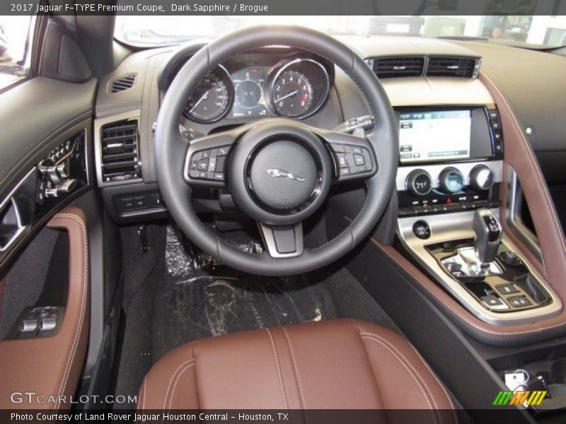 Dashboard of 2017 F-TYPE Premium Coupe