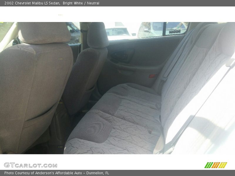 Bright White / Neutral 2002 Chevrolet Malibu LS Sedan