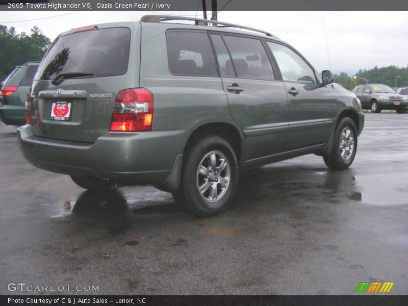 Oasis Green Pearl / Ivory 2005 Toyota Highlander V6