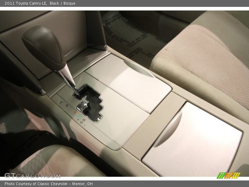 Black / Bisque 2011 Toyota Camry LE