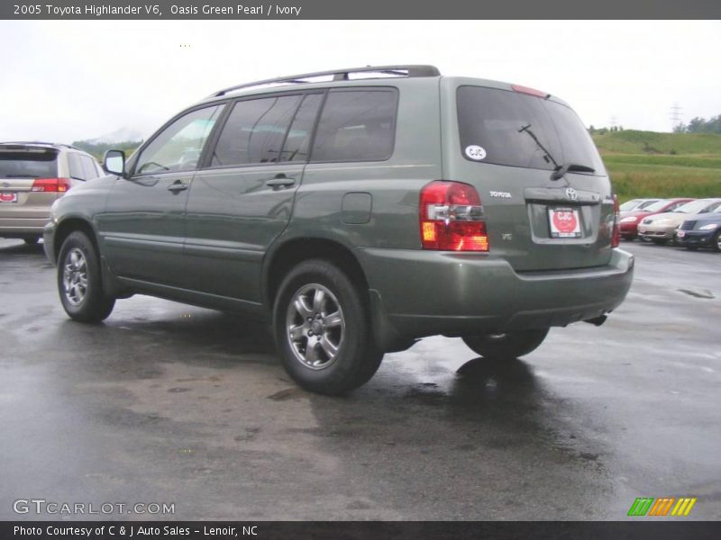 Oasis Green Pearl / Ivory 2005 Toyota Highlander V6
