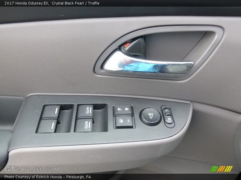 Crystal Black Pearl / Truffle 2017 Honda Odyssey EX