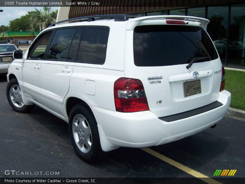 Super White / Gray 2005 Toyota Highlander Limited