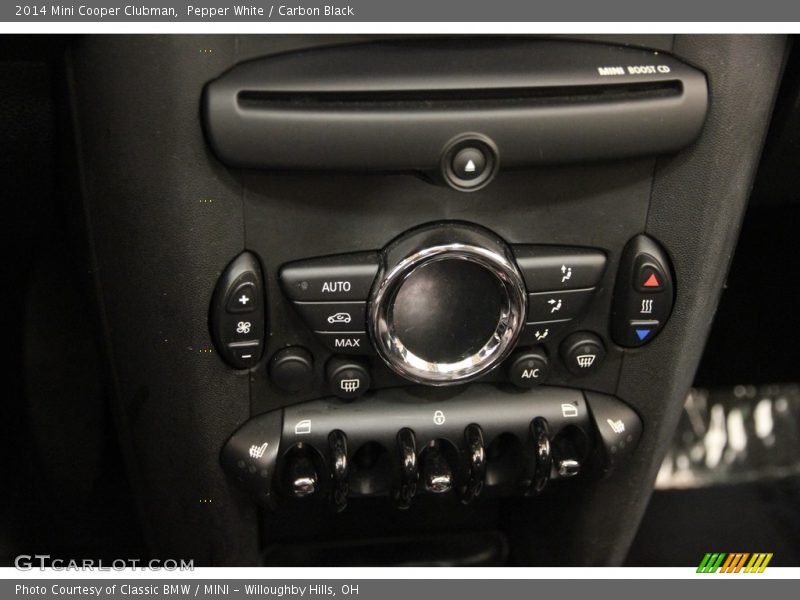Pepper White / Carbon Black 2014 Mini Cooper Clubman
